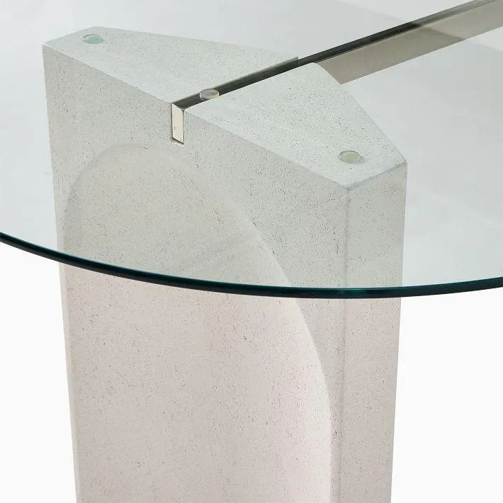 Olyn Dining table